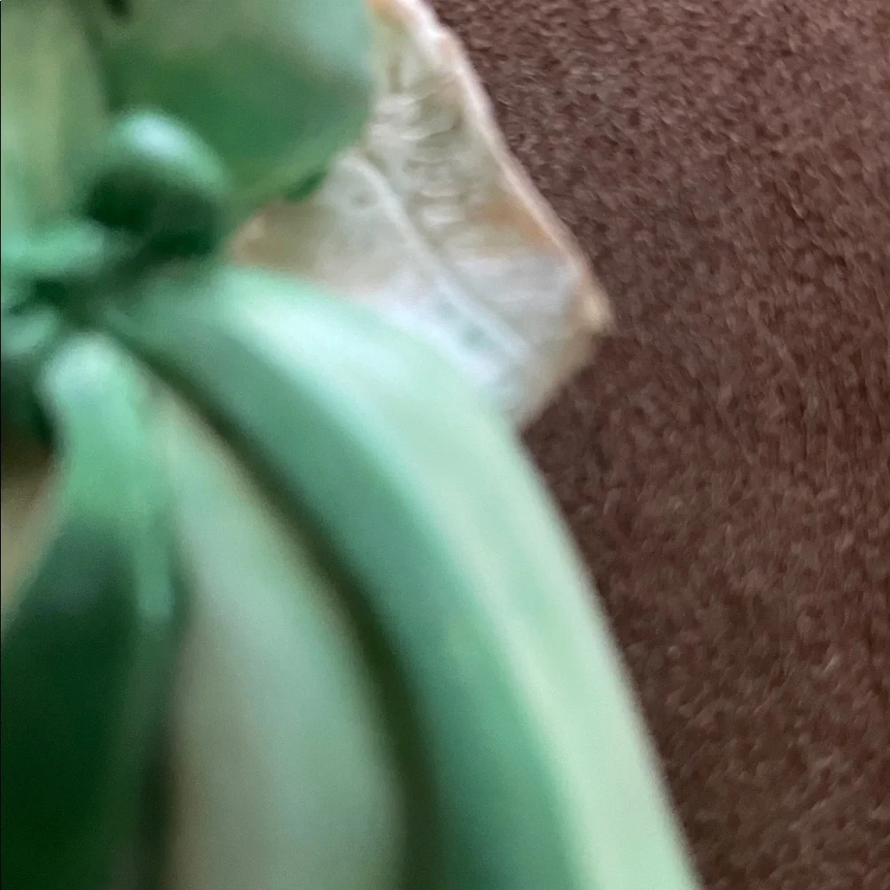 VTG 1995 Avon Birthstone Angel Ornament - November - Peridot Green